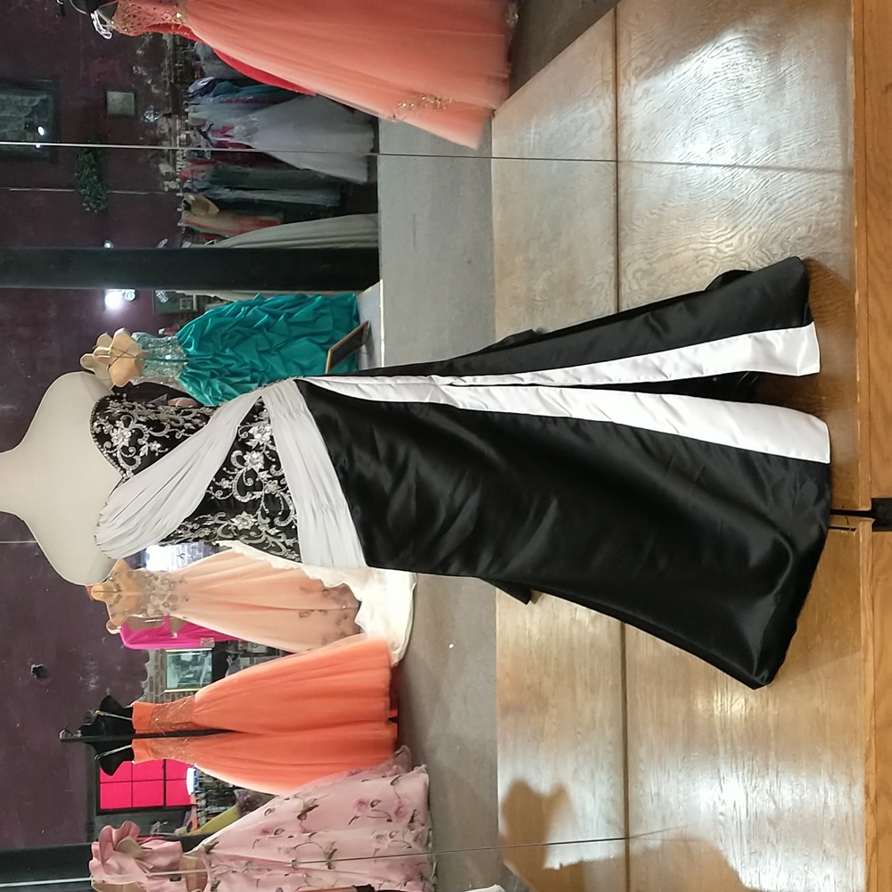 Precious formals prom dress